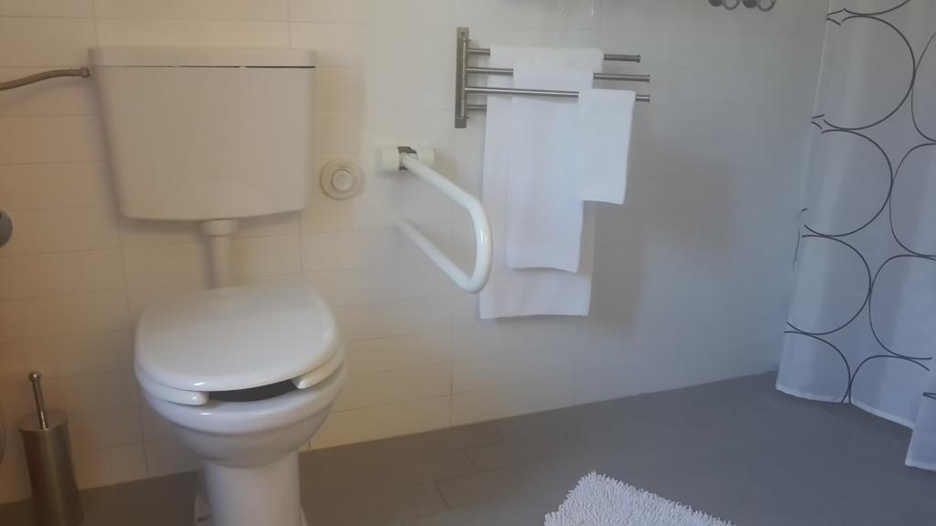 מרינה די סקבוניאה Hotel Miramare חדר תמונה